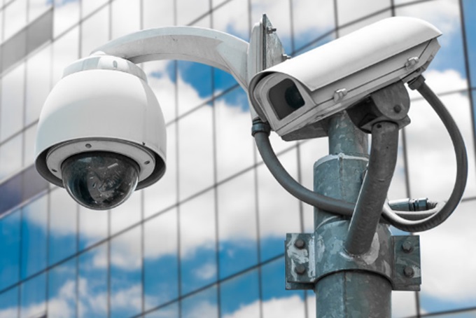 What are the special features of CCTV cameras?